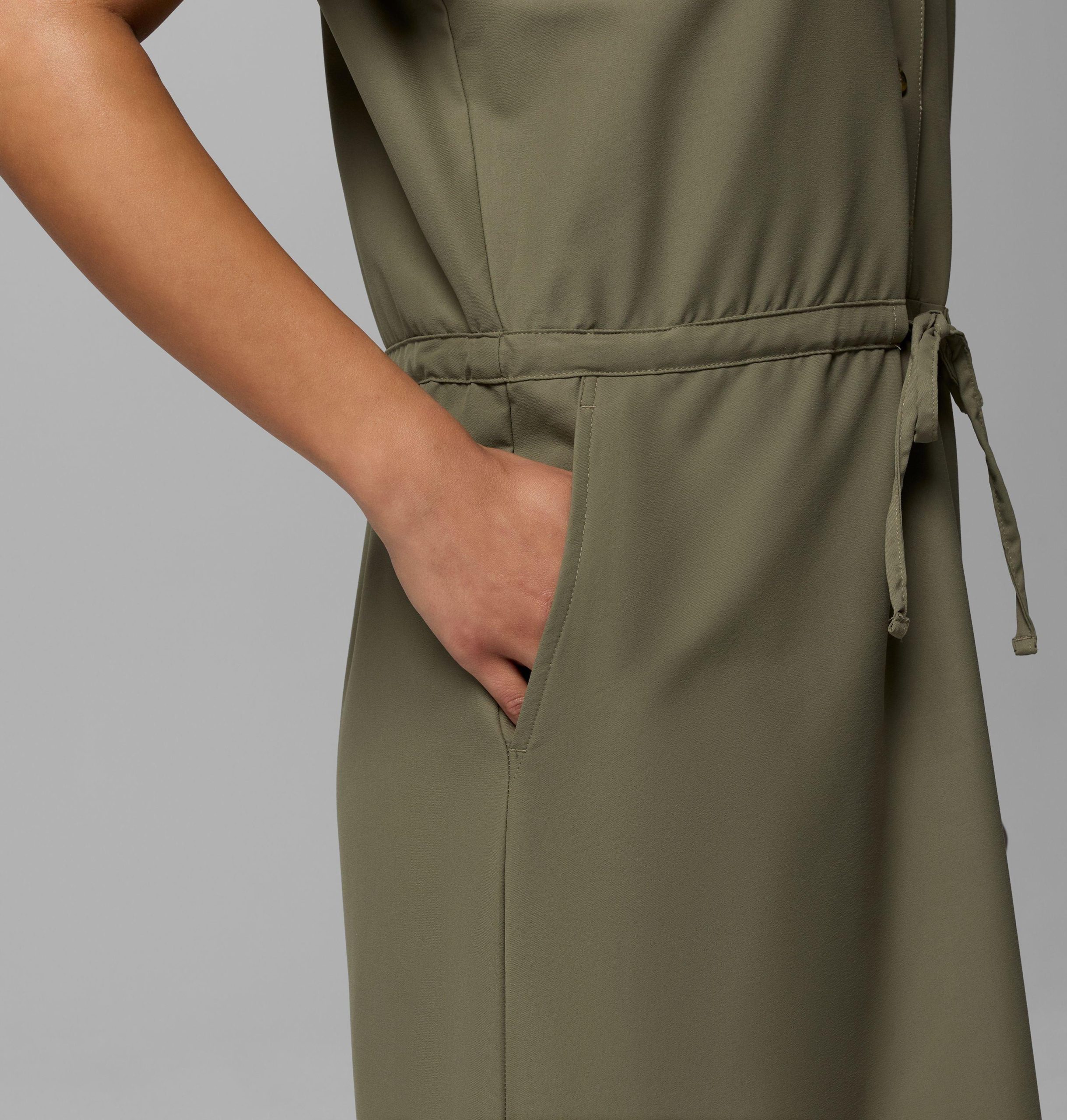 女性用シーダークレストドレス