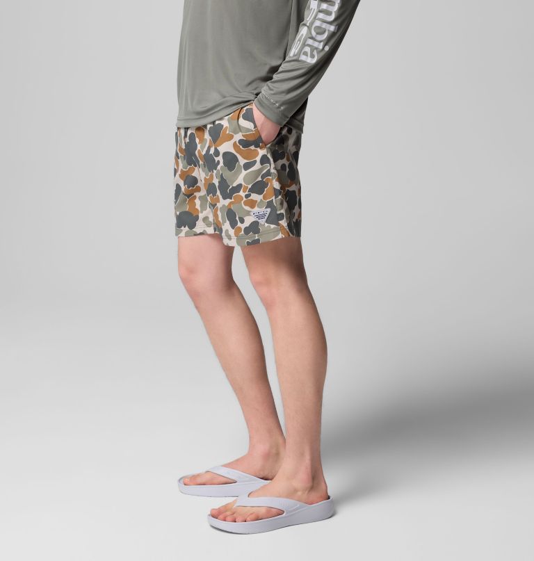 メンズ pfg ランブラー プリント ウォーターショーツ