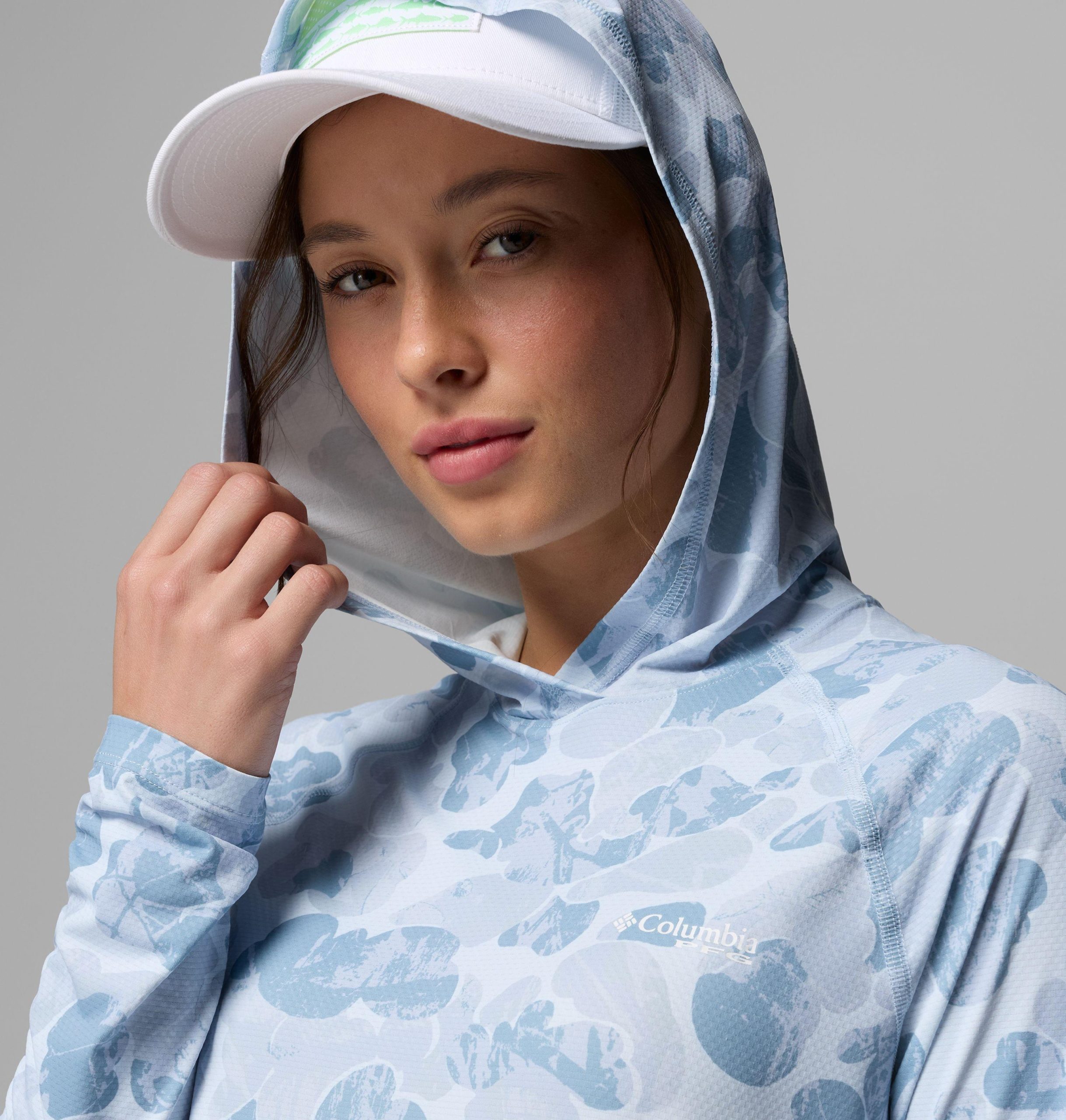 レディース pfg スーパーソーラーストリームii パーカー