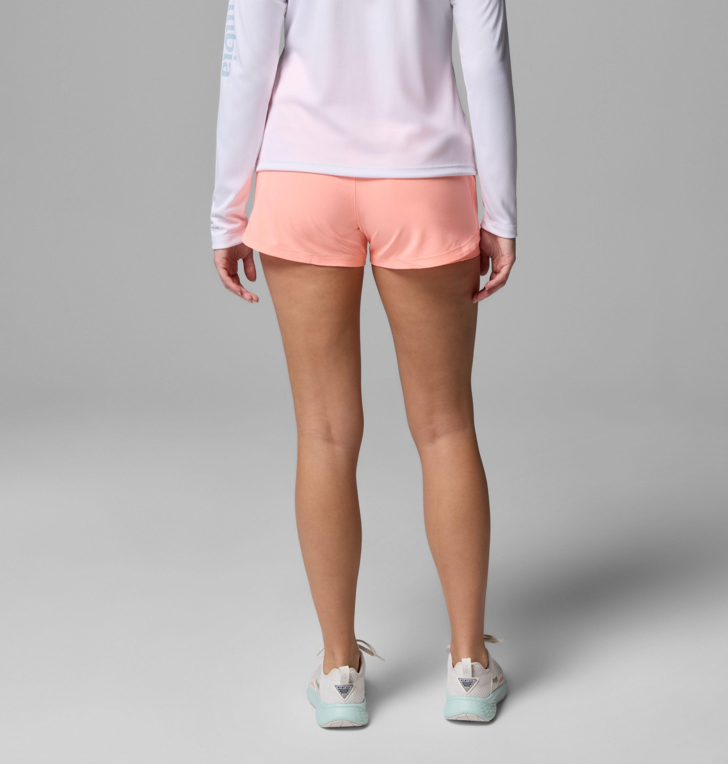レディース pfg キャストバックショーツ
