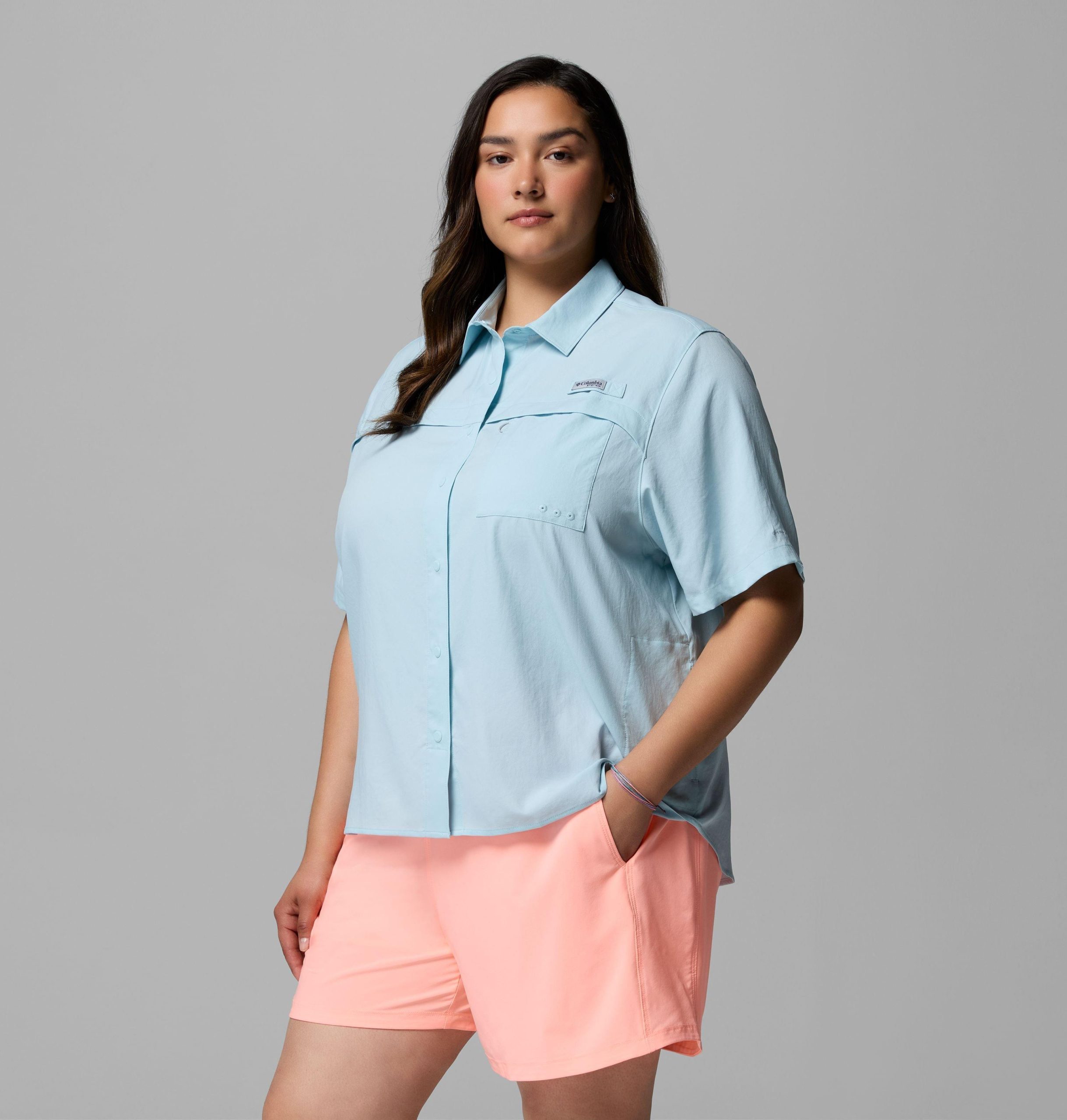 レディース pfg キャストバック織り半袖シャツ - プラスサイズ